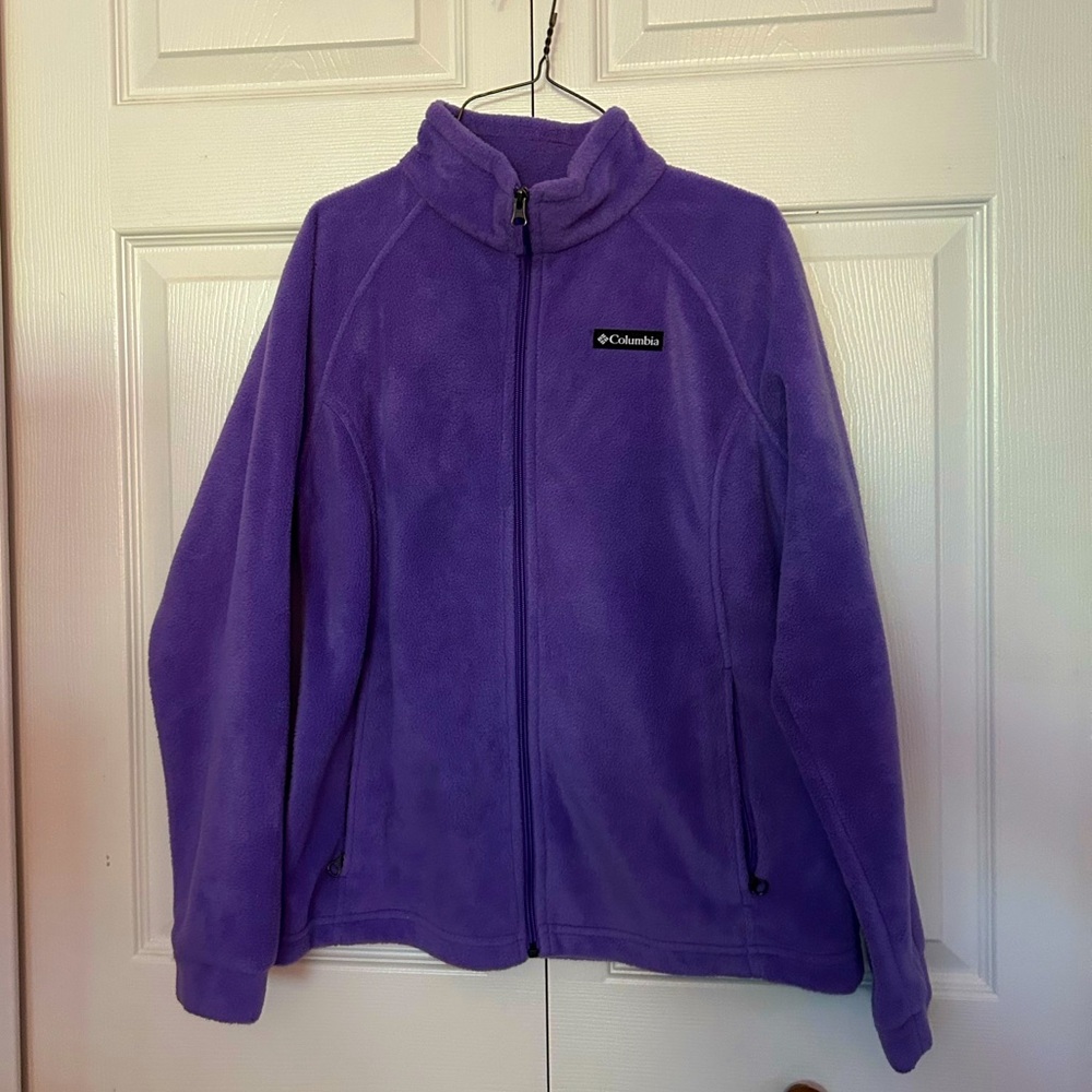 XL - Columbia Zip-Up Jacket Purple